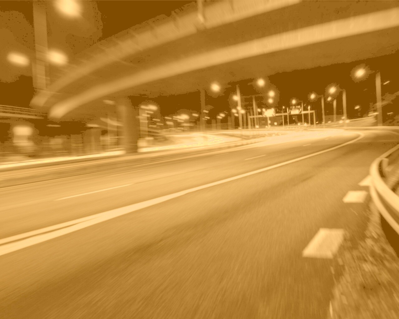 Дорога в ночном городе обои