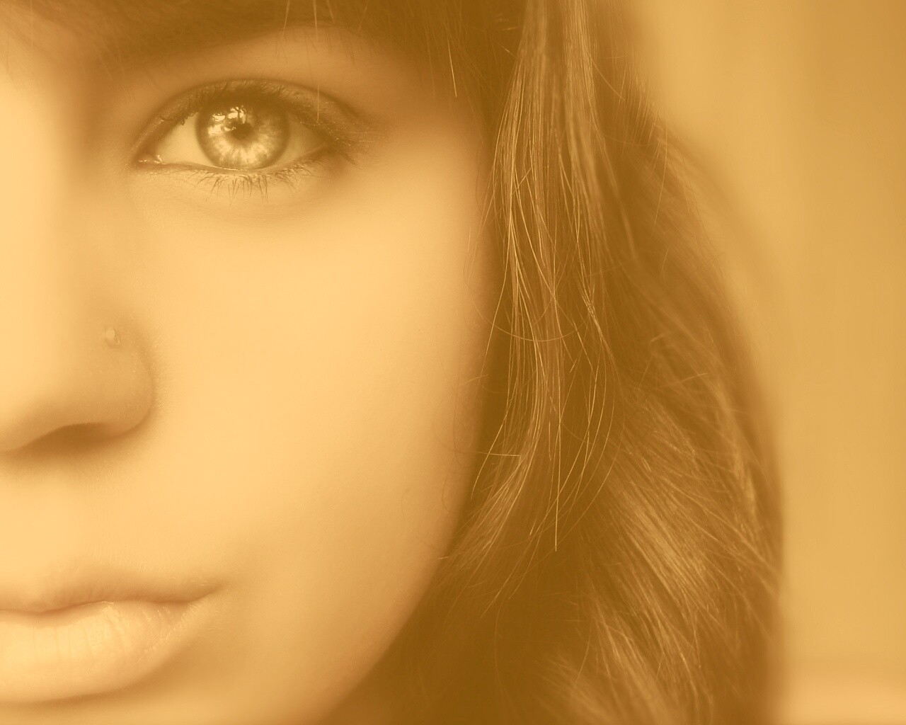 Лицо крупным планом обои