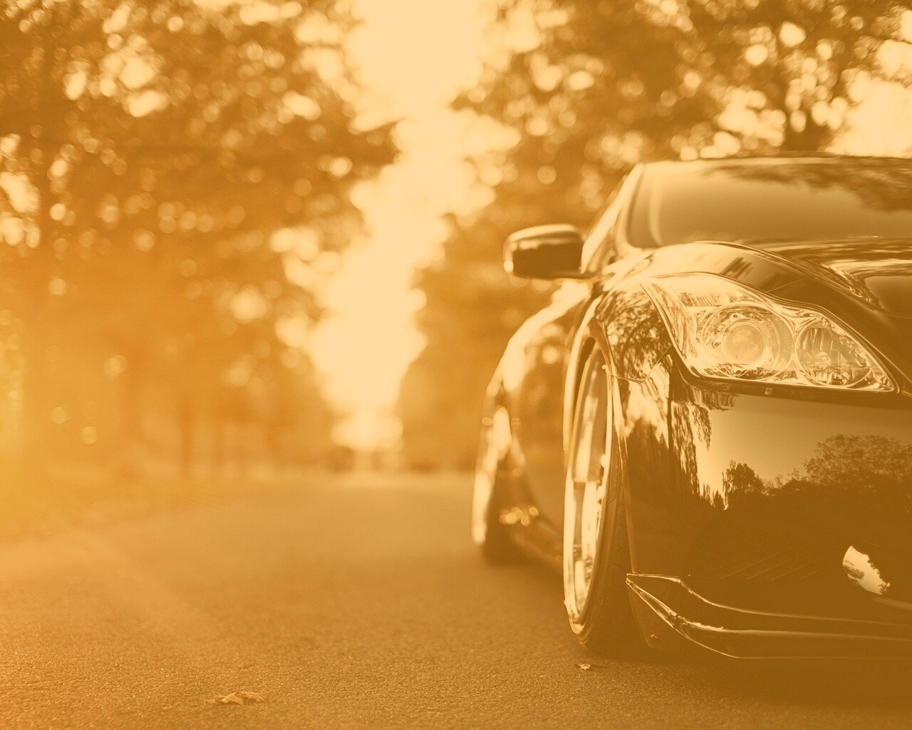 Автомобиль на закате обои