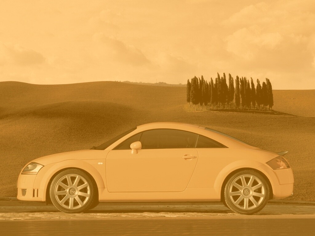 Оранжевый Ауди ТТ обои