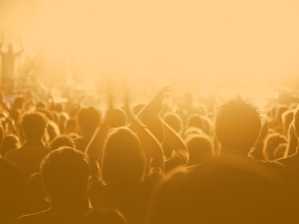 Люди на концерте обои