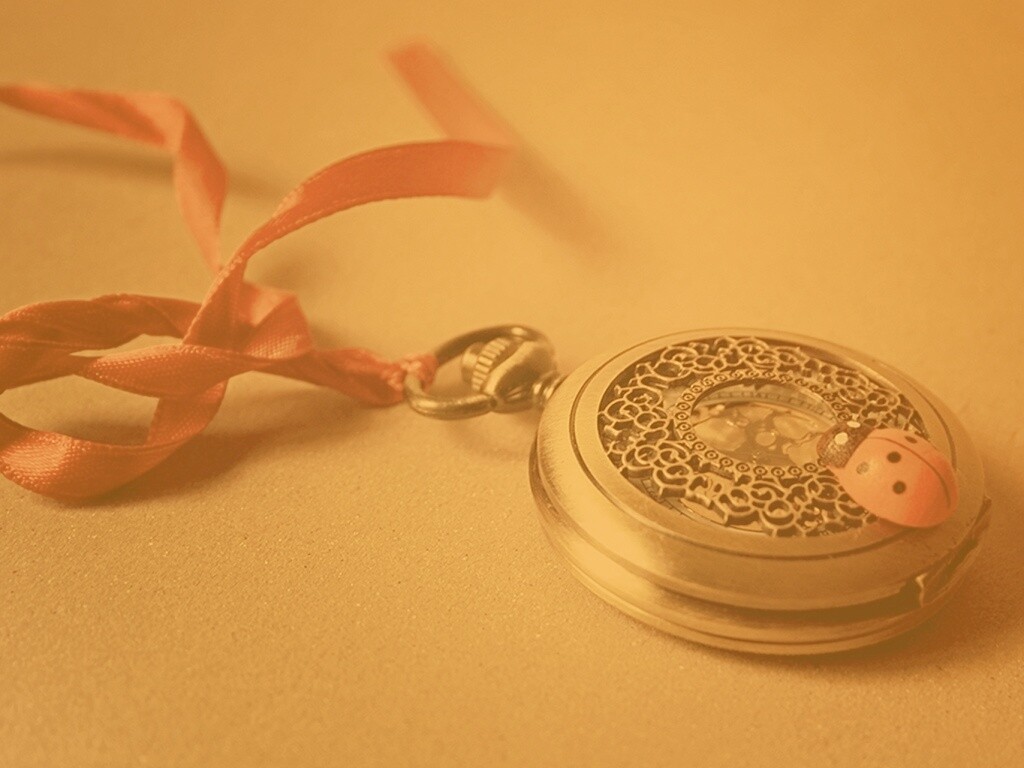 Искусные карманные часы обои