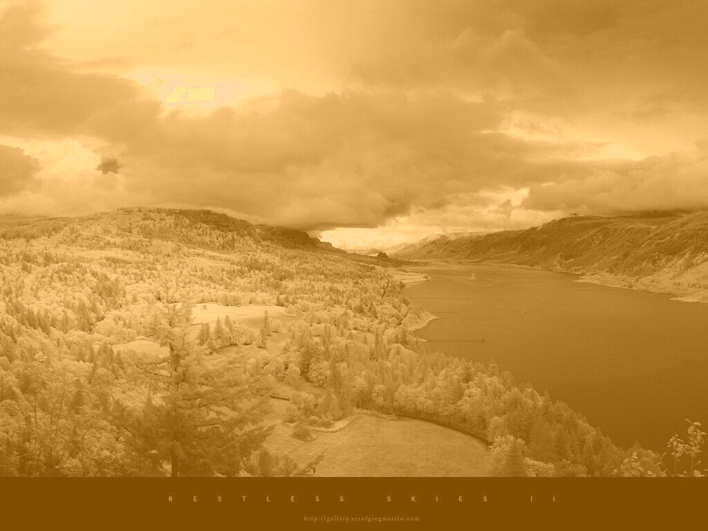 Беспокойное небо обои