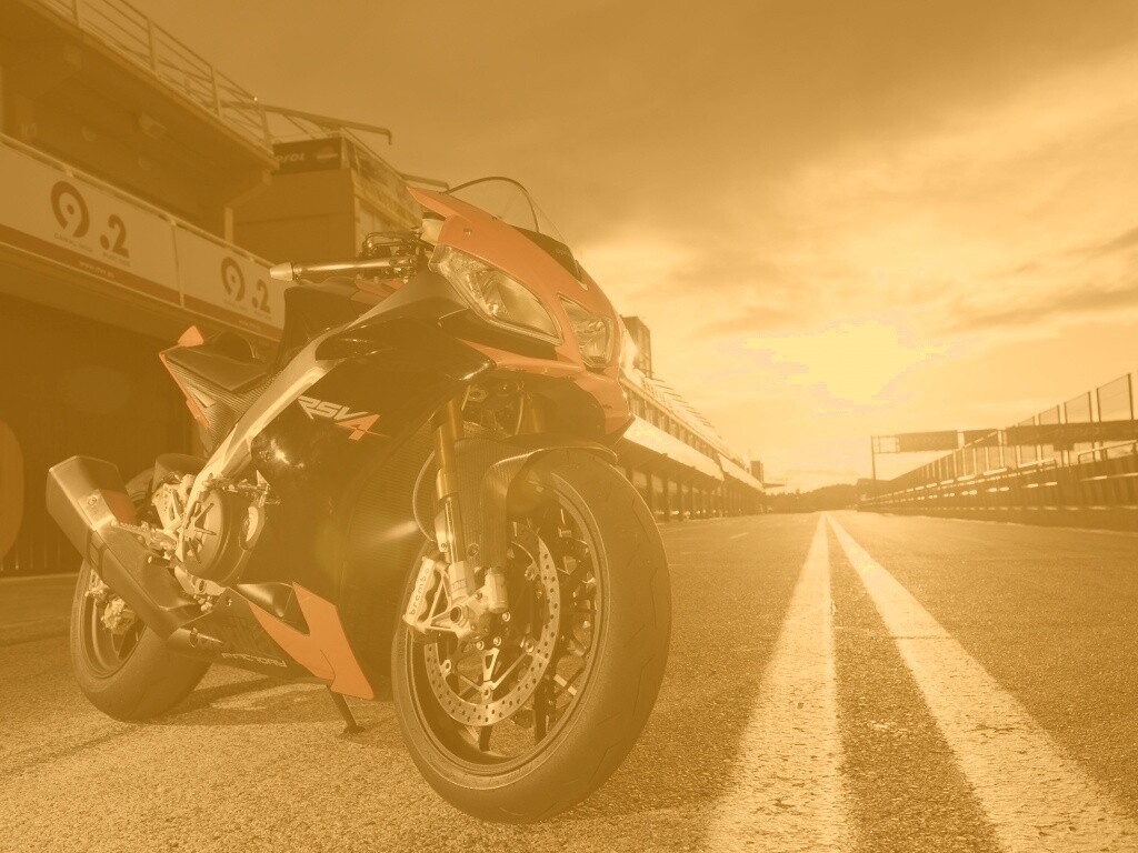 Априлия РСВ4 обои