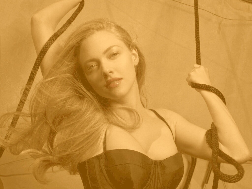 Аманда Сейфрид обои