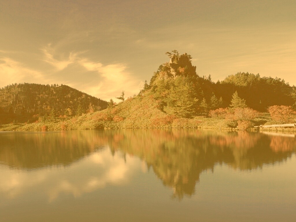 Берег озера в Японии обои