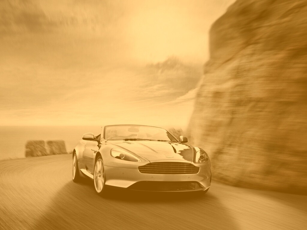 Aston Martin на повороте обои
