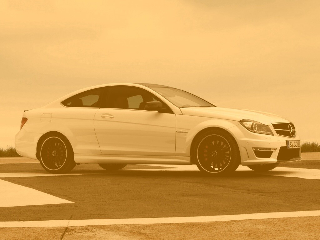 Mecedes C63 обои