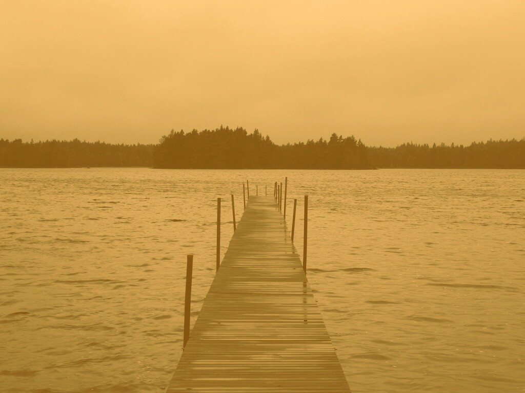 Причал на озере обои