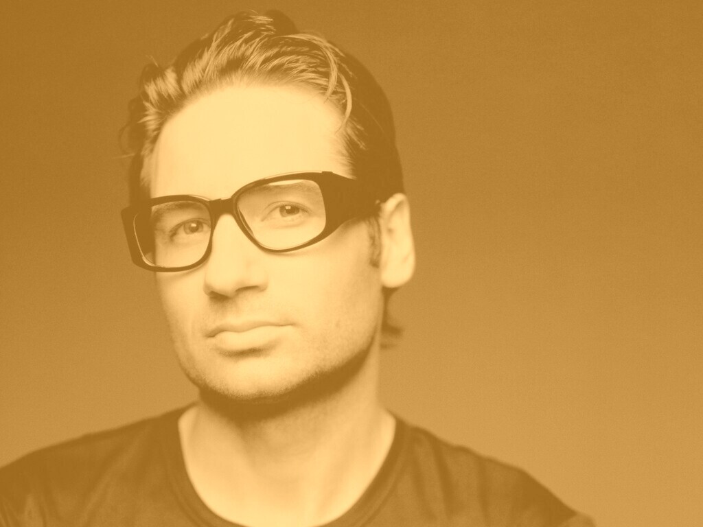 Дэвид Духовны обои