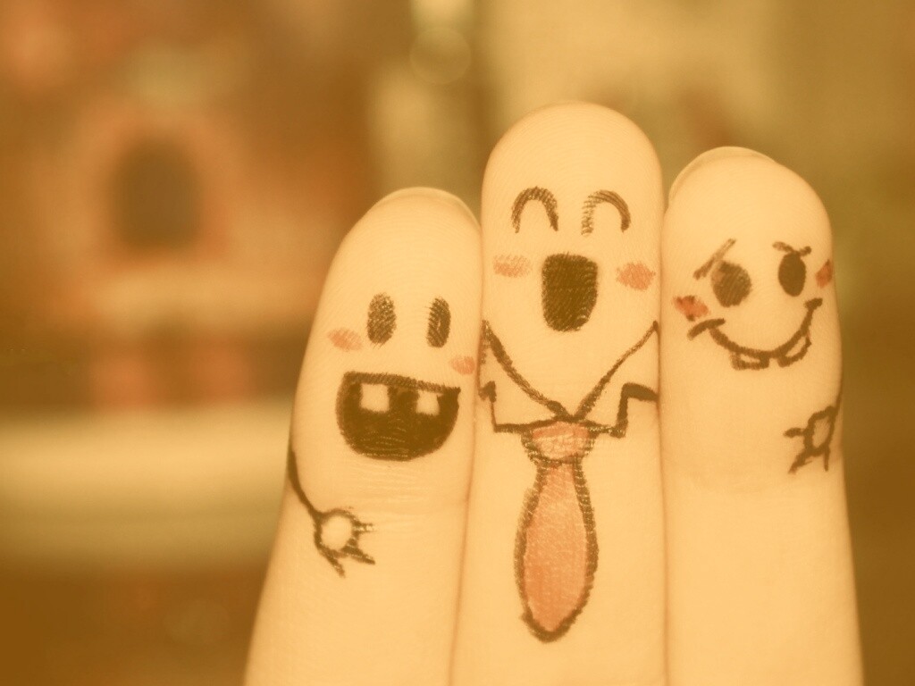 Пальцы-друзья обои