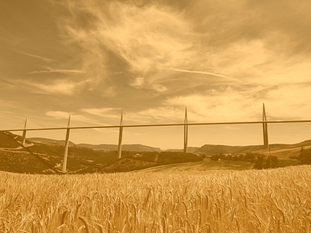 Мост над долиной обои