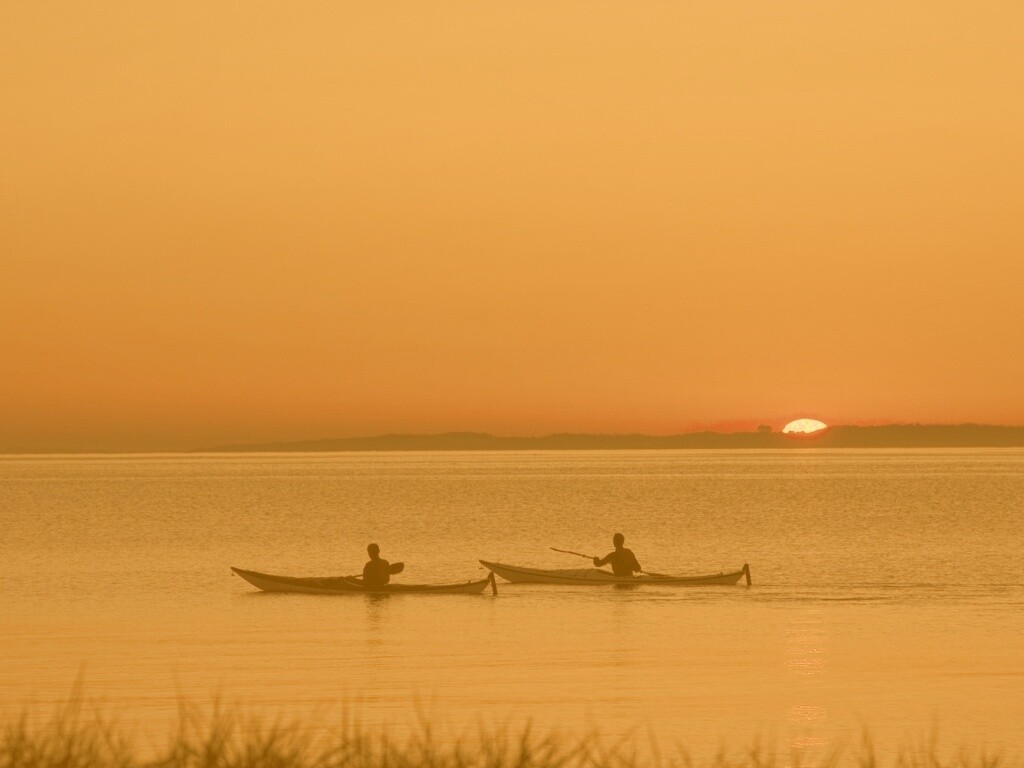 Рыбаки на лодках обои
