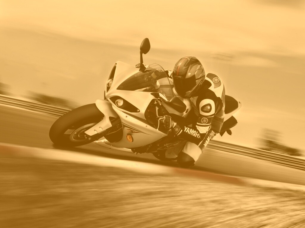 Человек на мотоцикле обои
