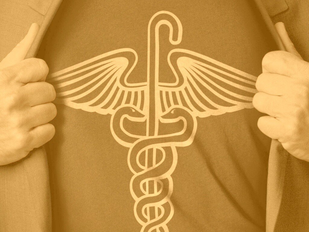 Футболка со змеями и тростью обои