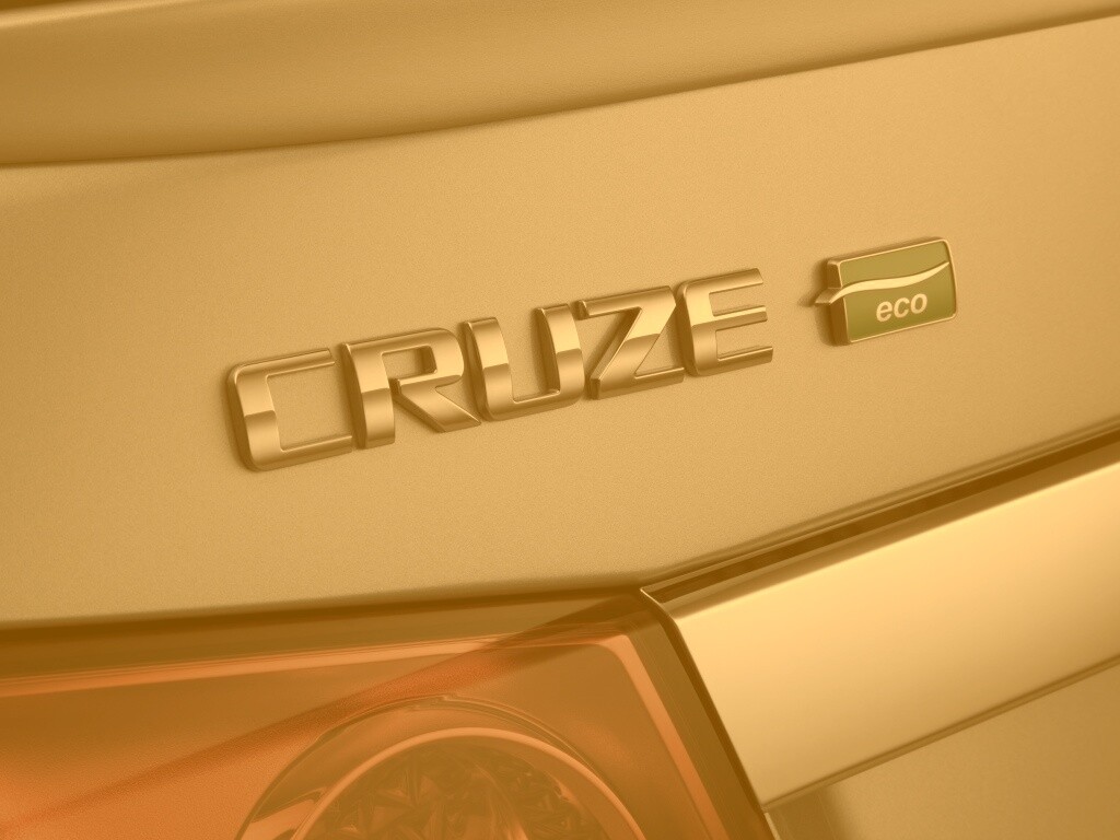 Шильдик Шевроле Круз обои