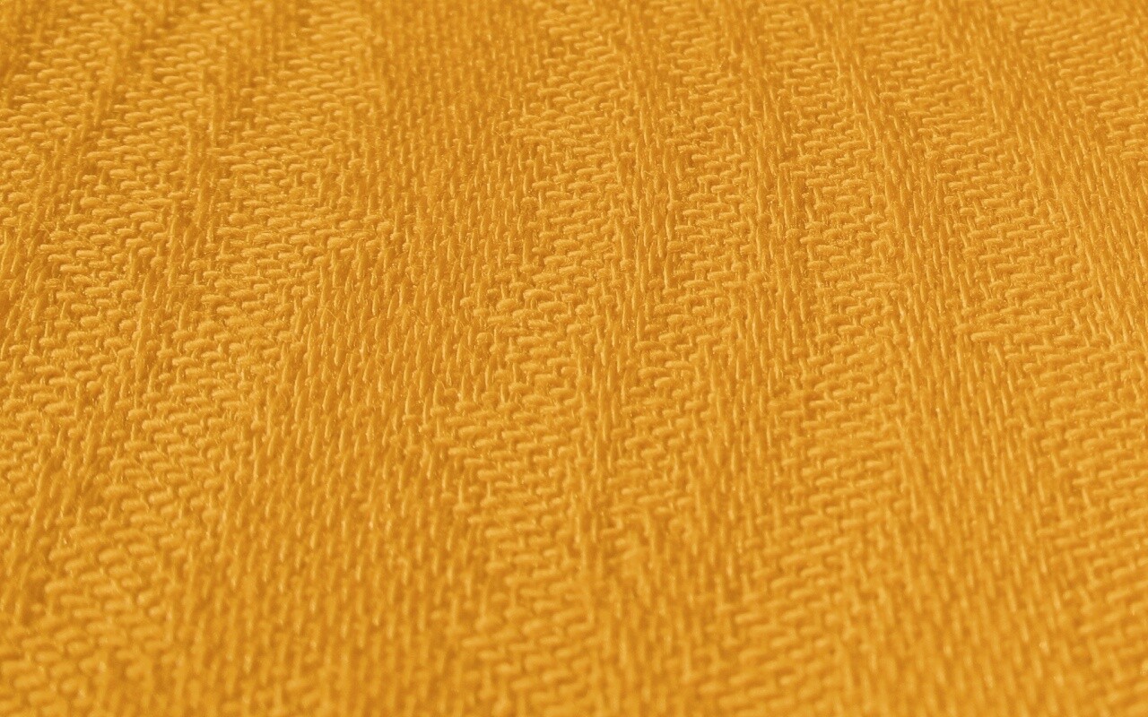 Золотистая ткань обои
