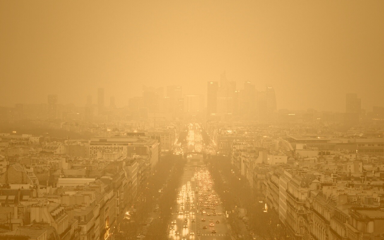 Ночной город в тумане обои