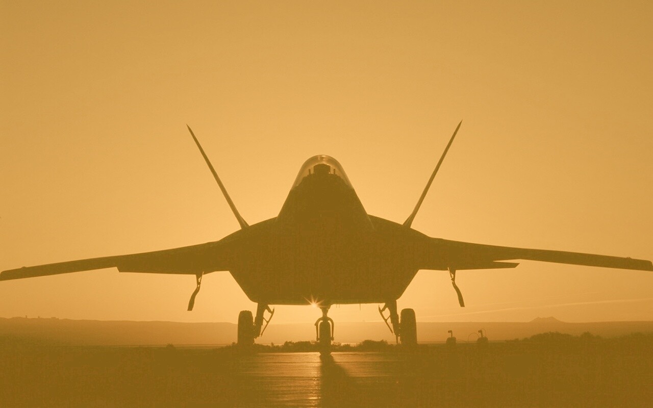 Истребитель F22 обои