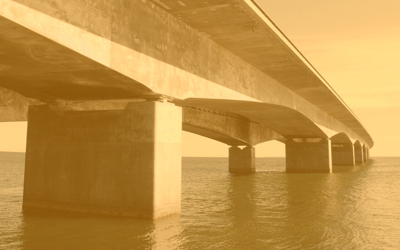 Опоры моста обои