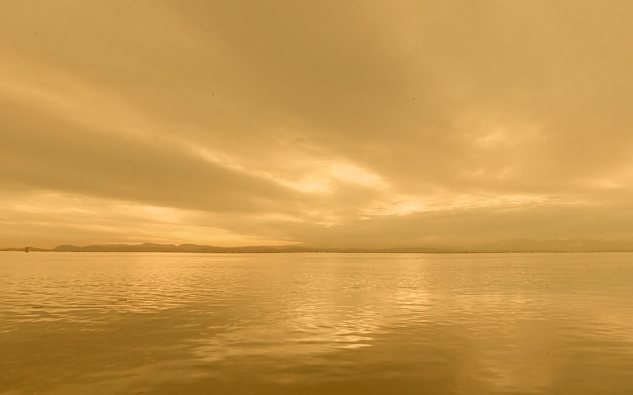 Живописное озеро обои