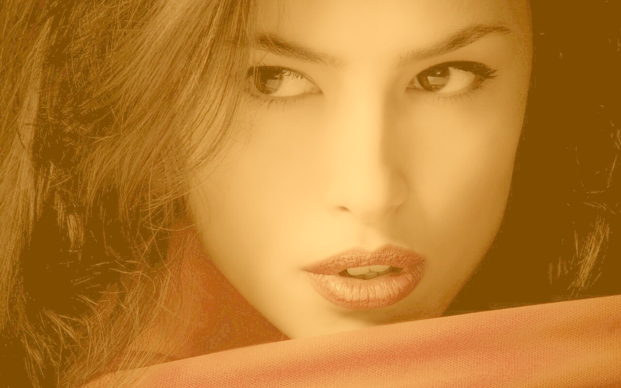 Женский взгляд обои