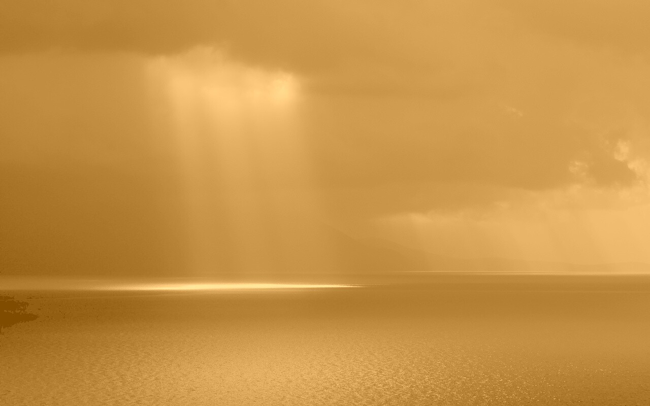 Сквозь тучи обои