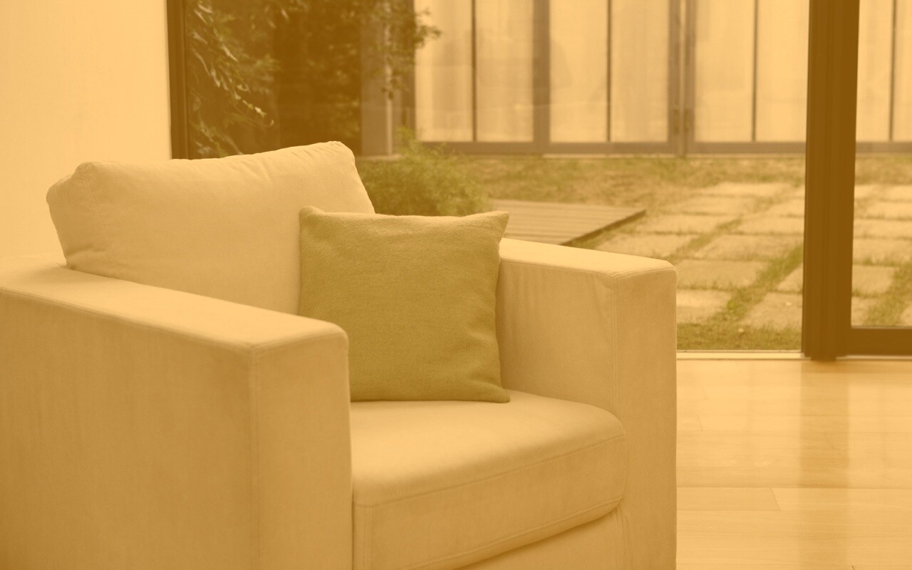 Кресло на даче обои