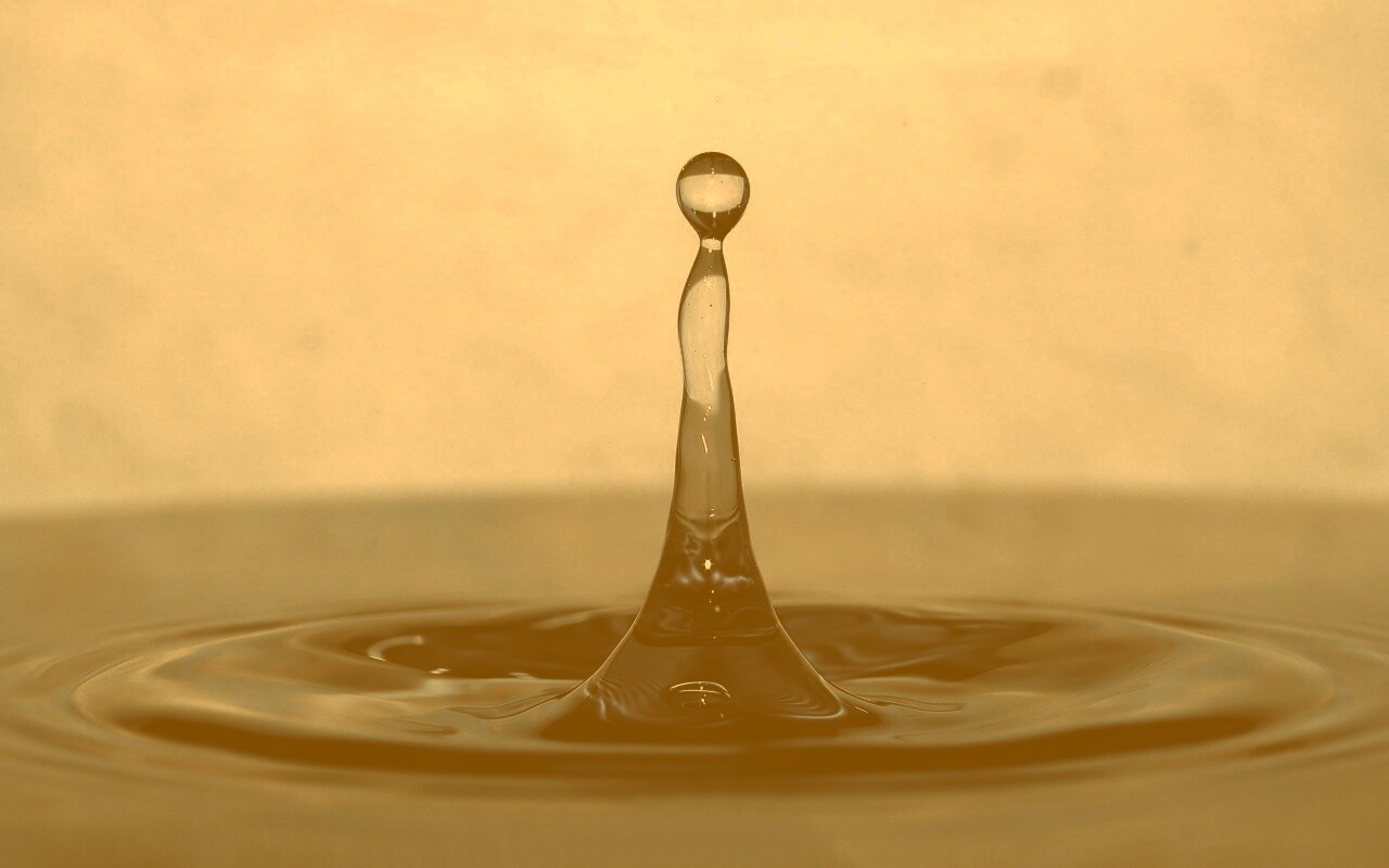 Падение капли обои