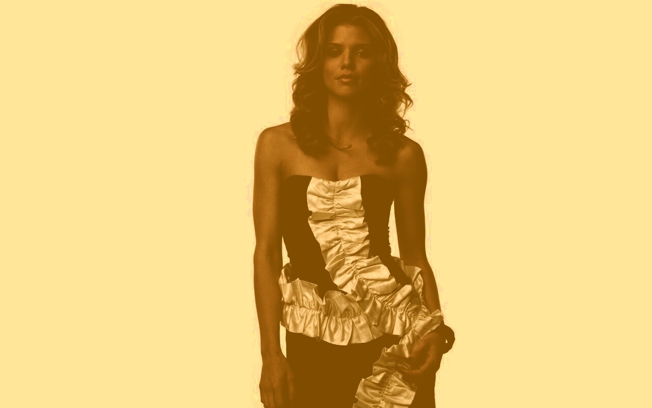 Анналин Маккорд обои