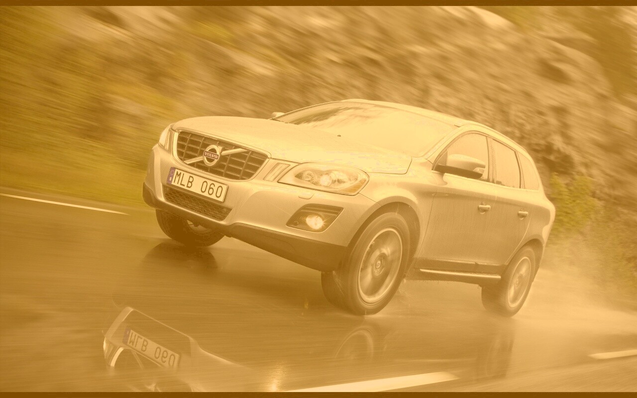 Кроссовер Вольво обои