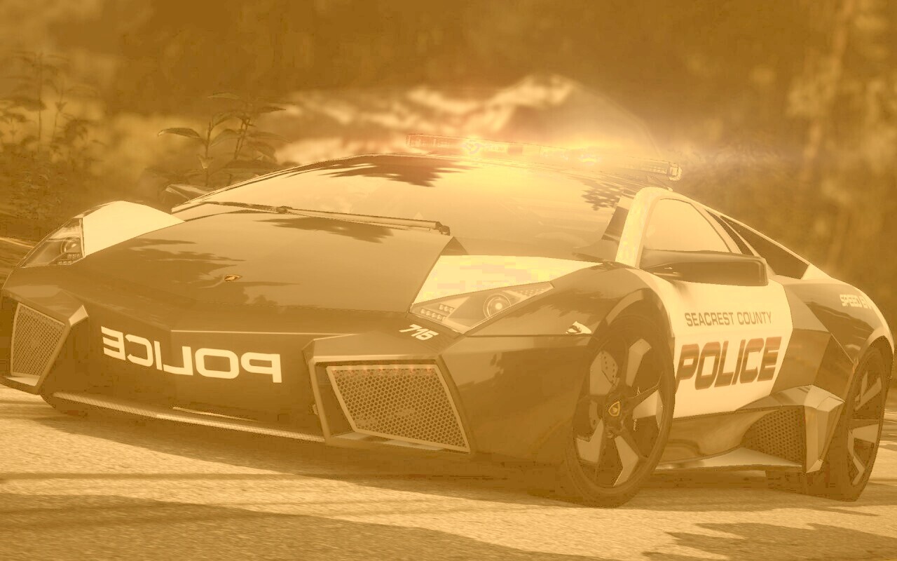 Lamborghini Reventon Hot Pursuit обои