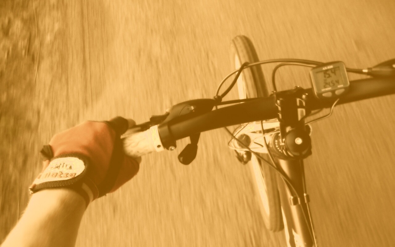 Катание на велосипеде обои