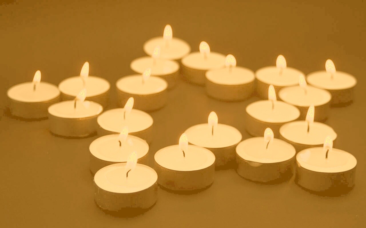 Звезда из свечек обои