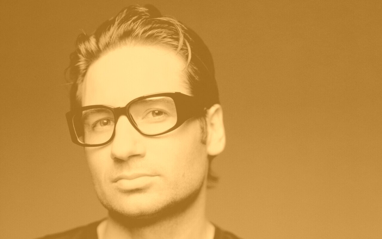 Дэвид Духовны обои