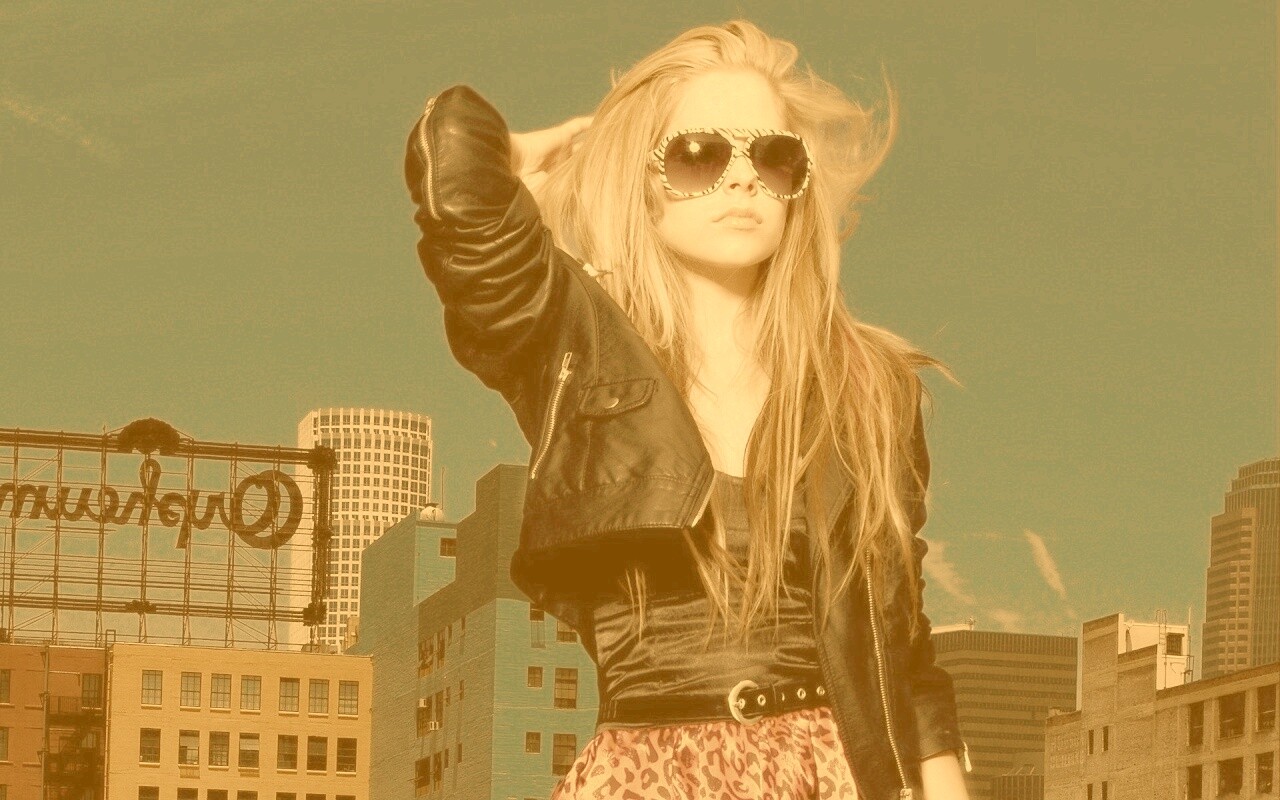 Аврил Лавин обои