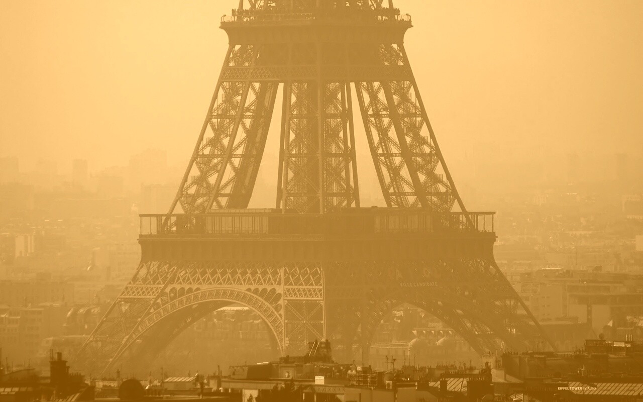 Эйфелева башня в Париже обои