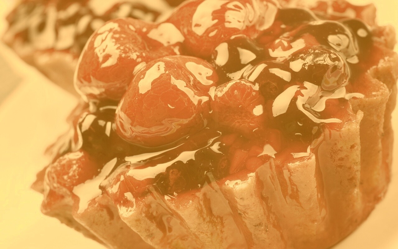 Восхитительная корзиночка с фруктами обои