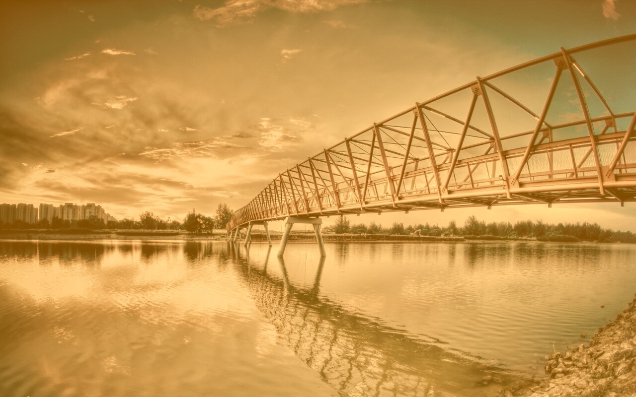 Мост через реку обои