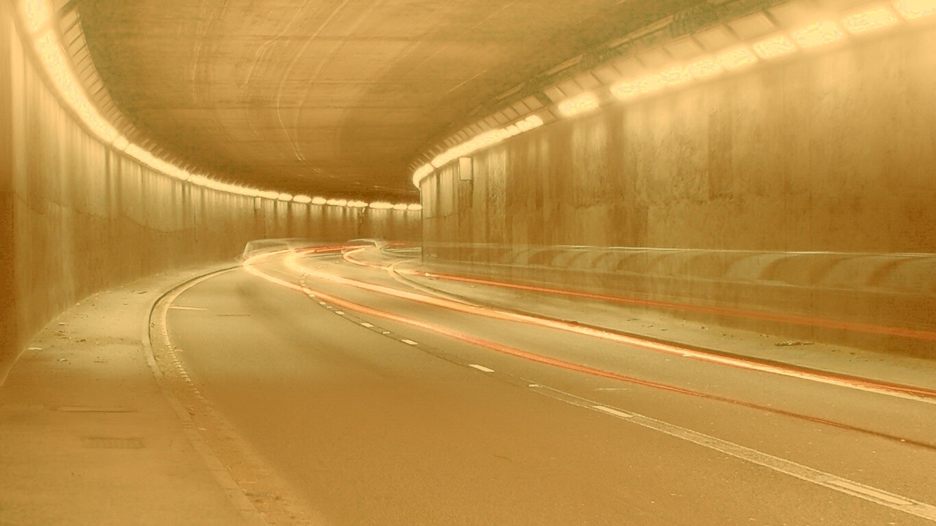 Огни в тоннеле обои