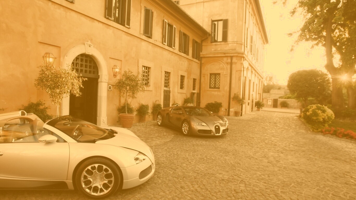 Два Бугатти у дома обои