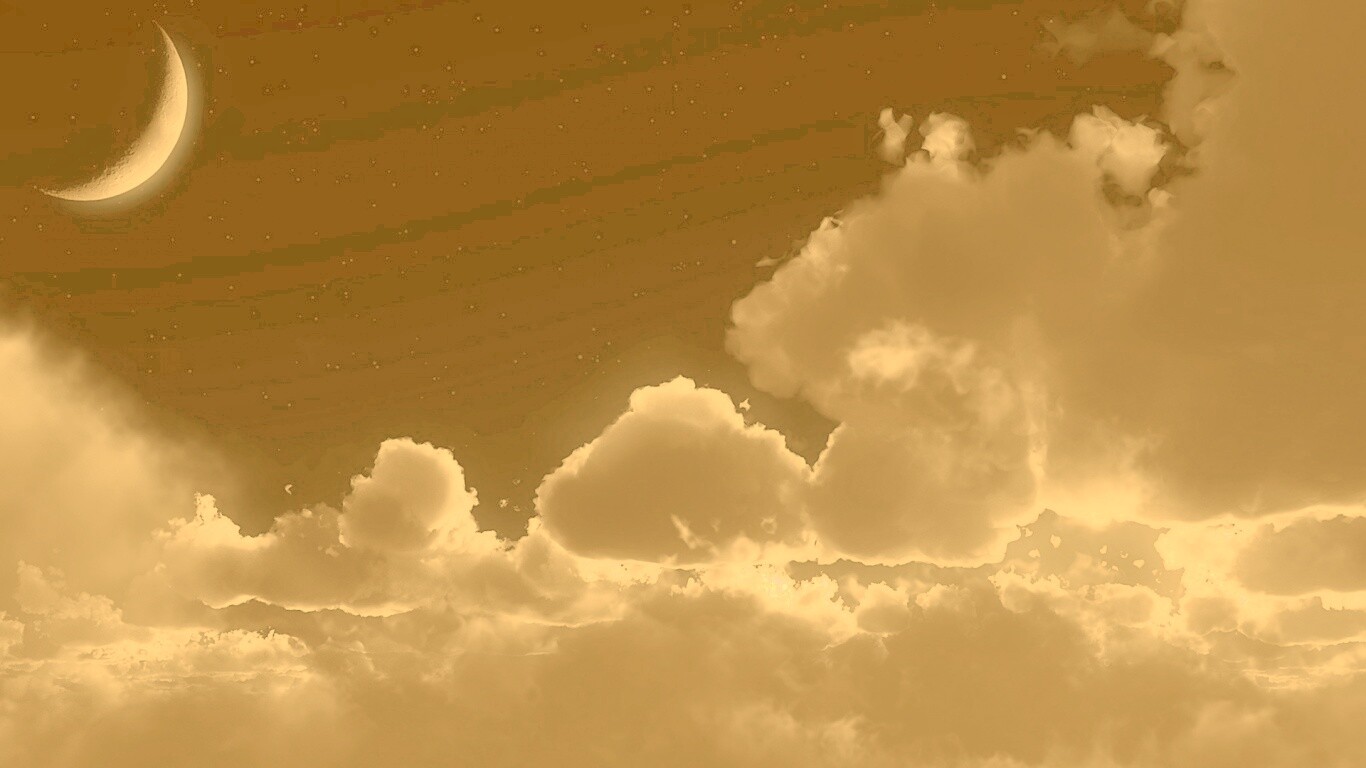 Облака и луна в ночном небе обои