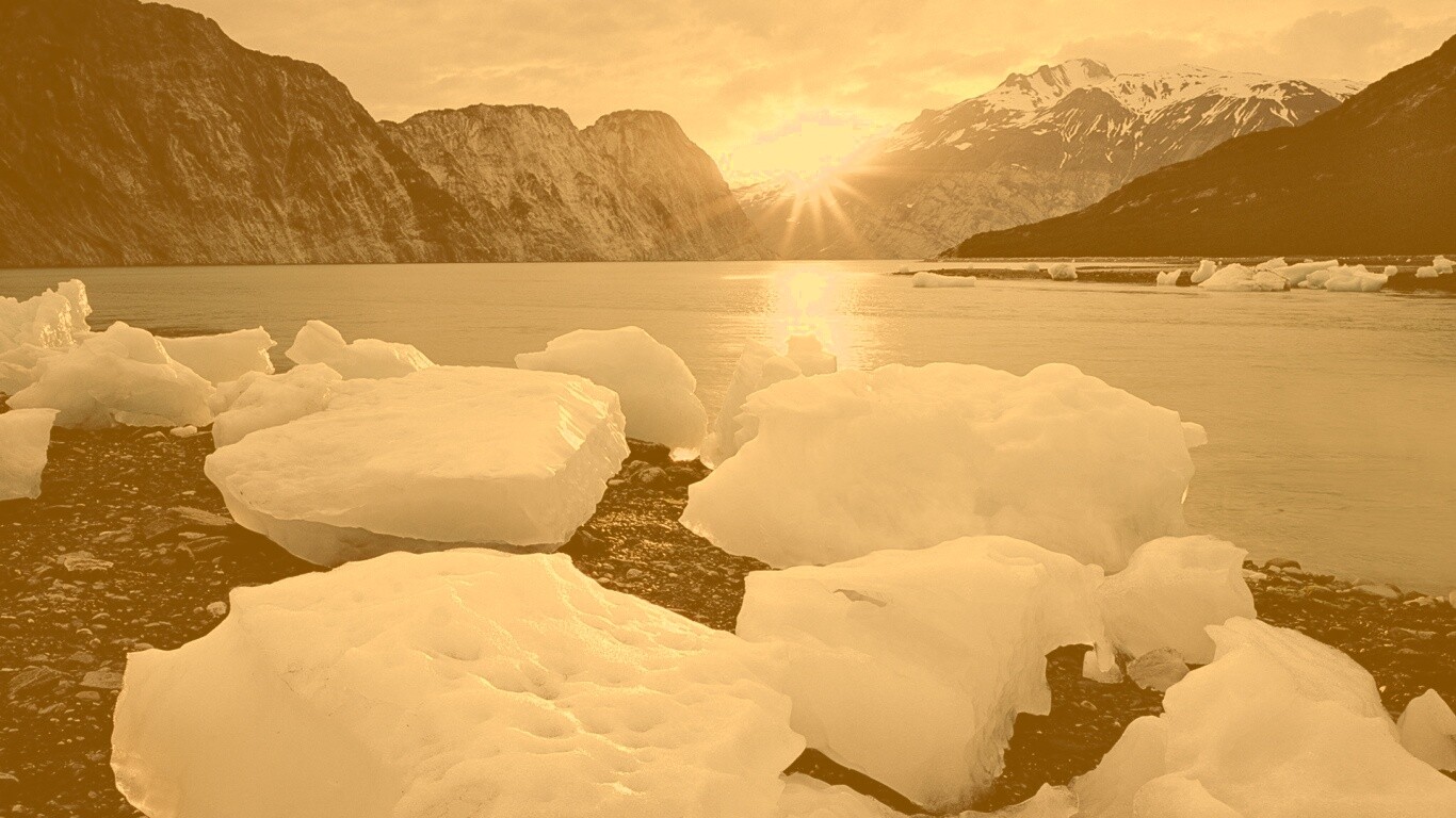 Зимнее горное озеро обои