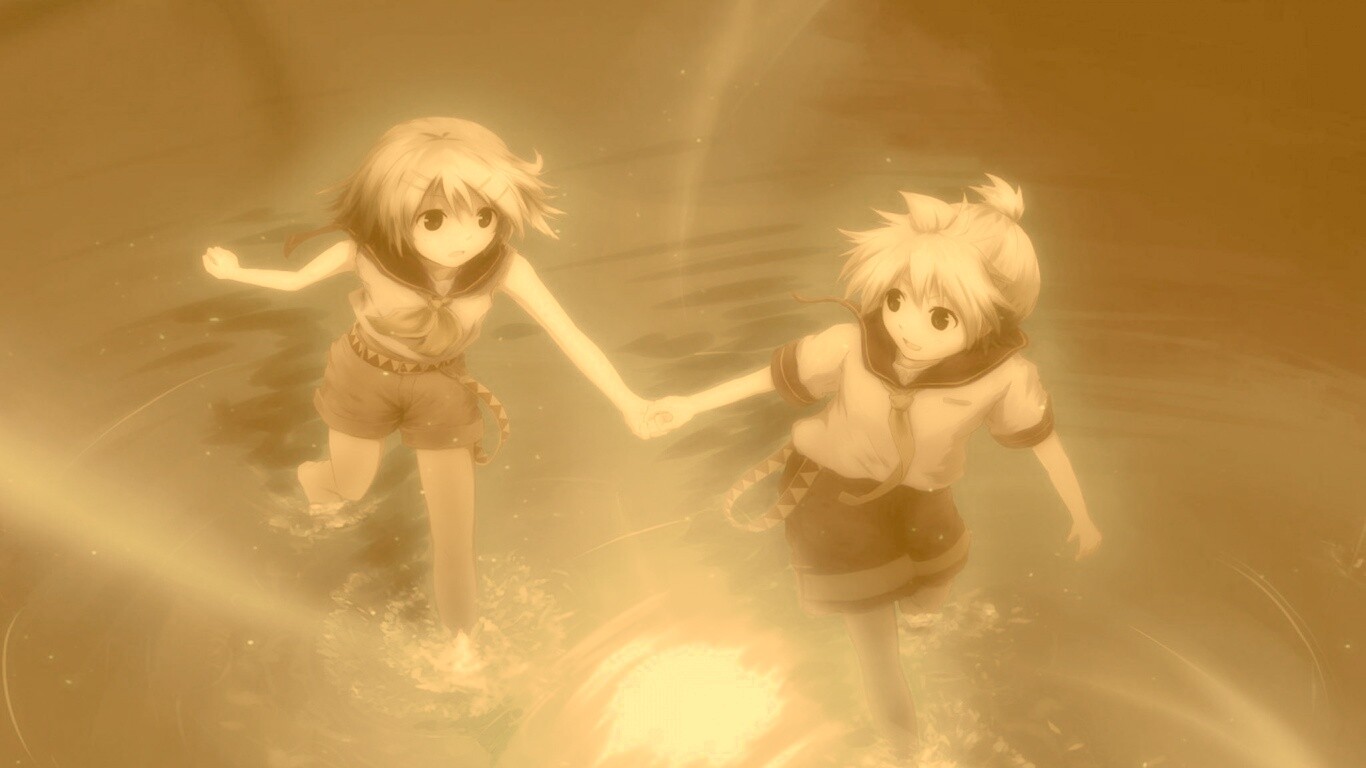 Девочки бегут по воде обои