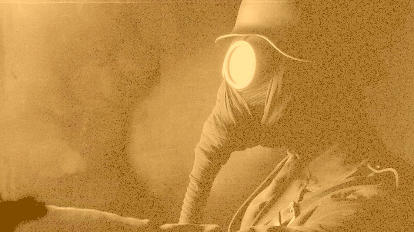 В противогазе обои