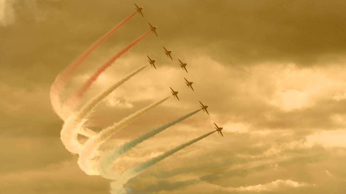 Радужная авиация обои