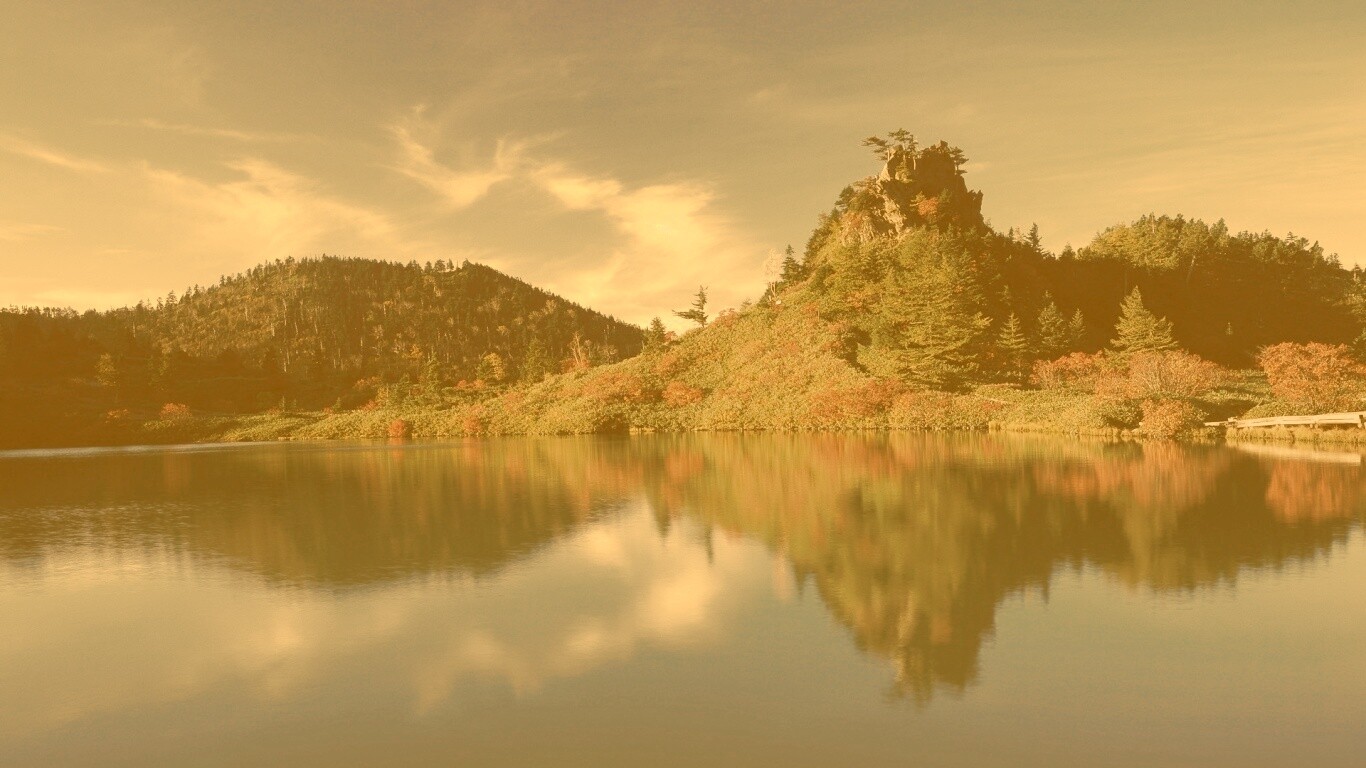 Берег озера в Японии обои