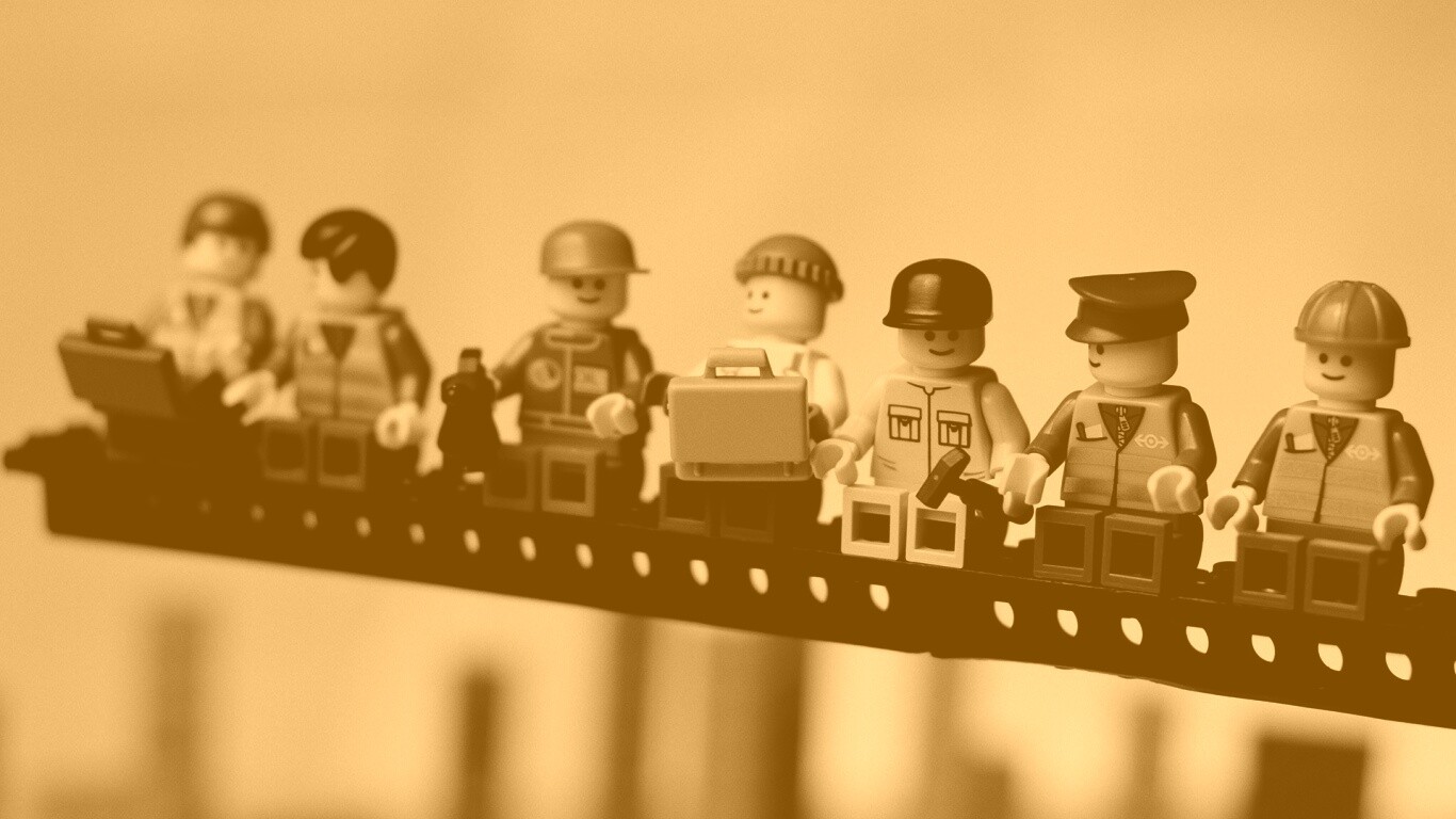 Lego строители обедают на балке обои