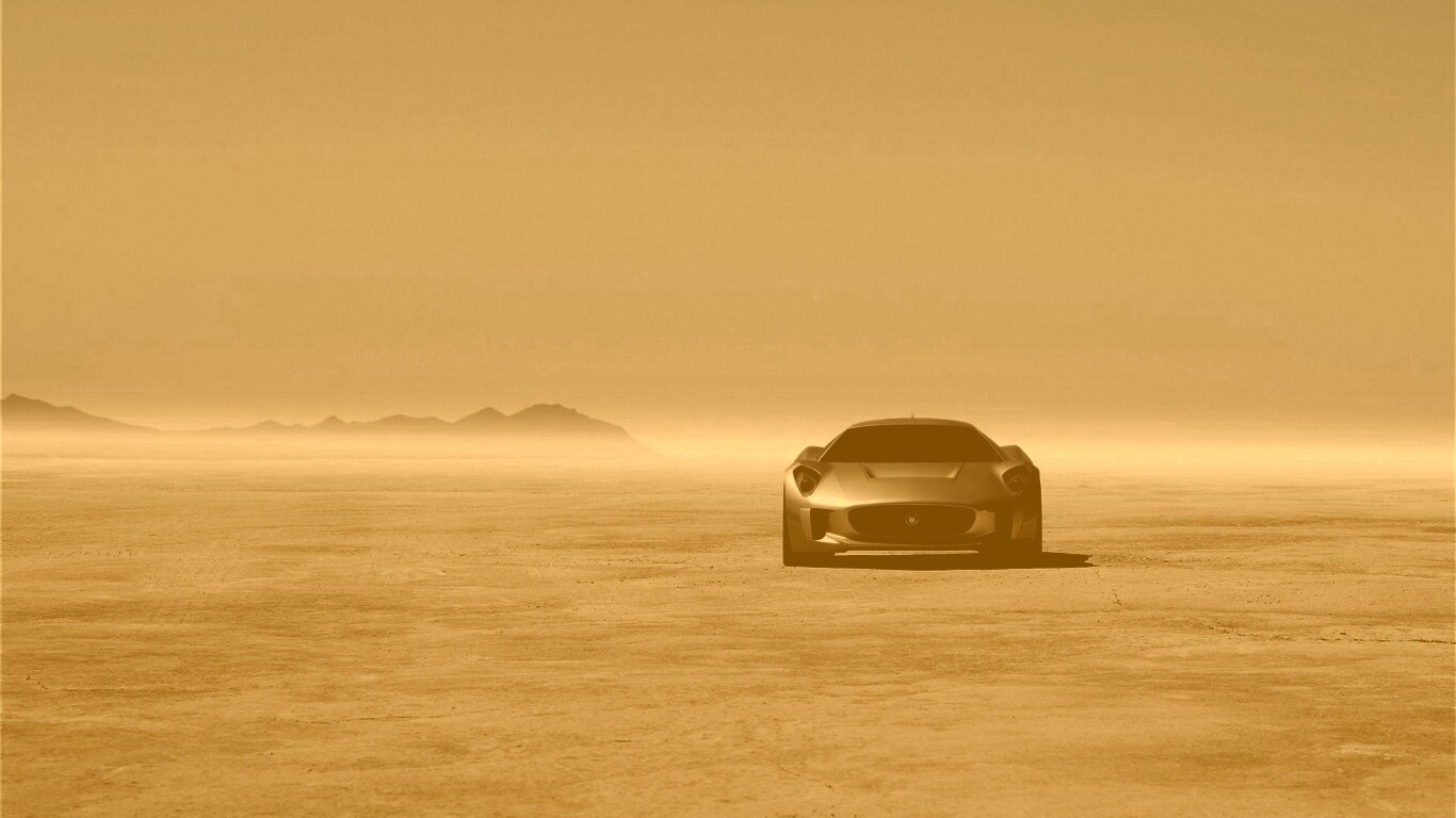 Ягуар подкрадывается обои