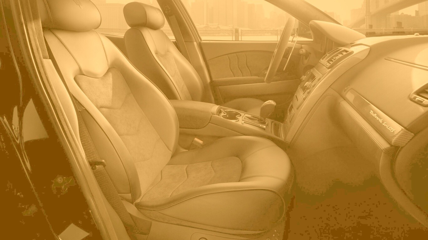 Салон мазерати quattroporte обои